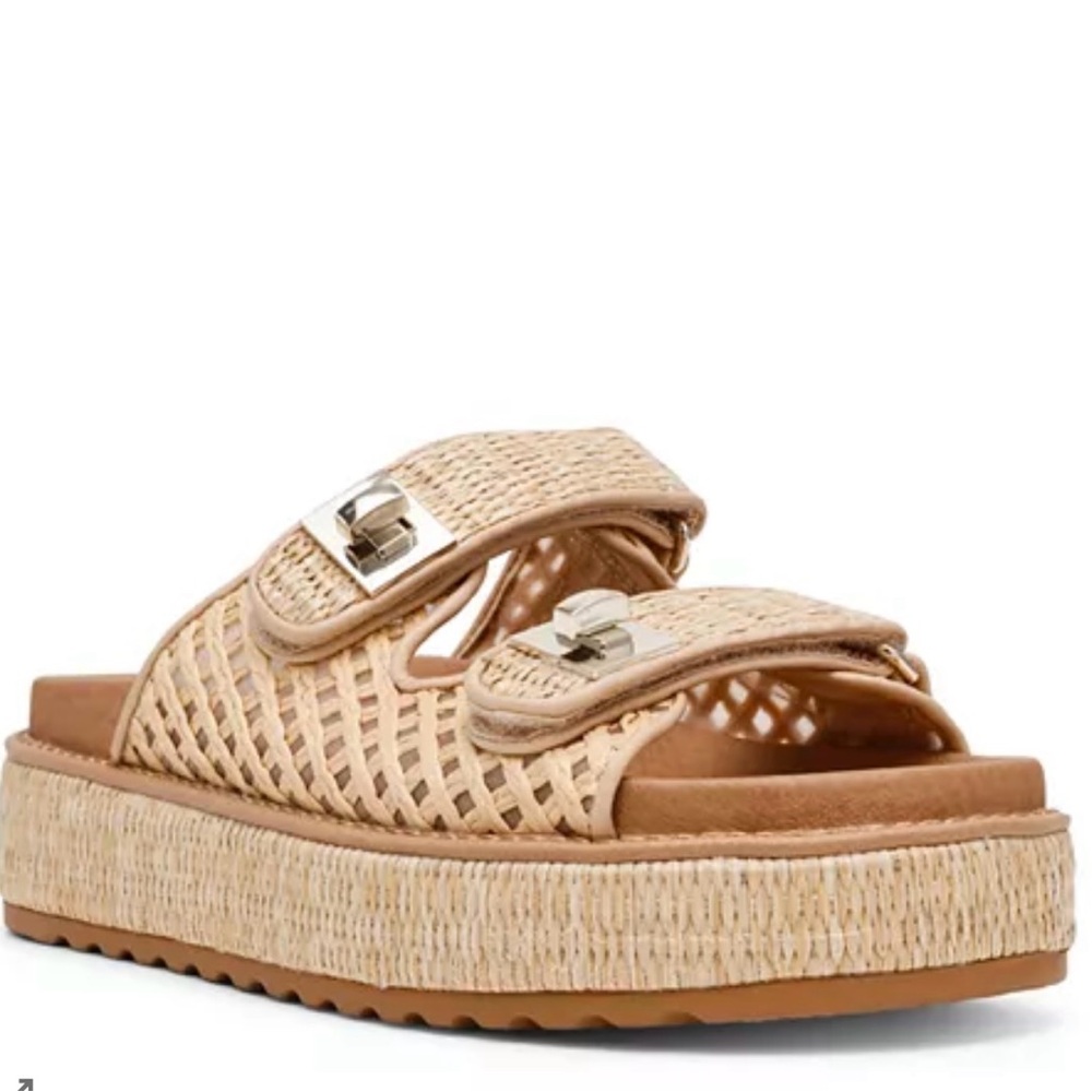 Steve Madden Beige Woven Platform Sandals
